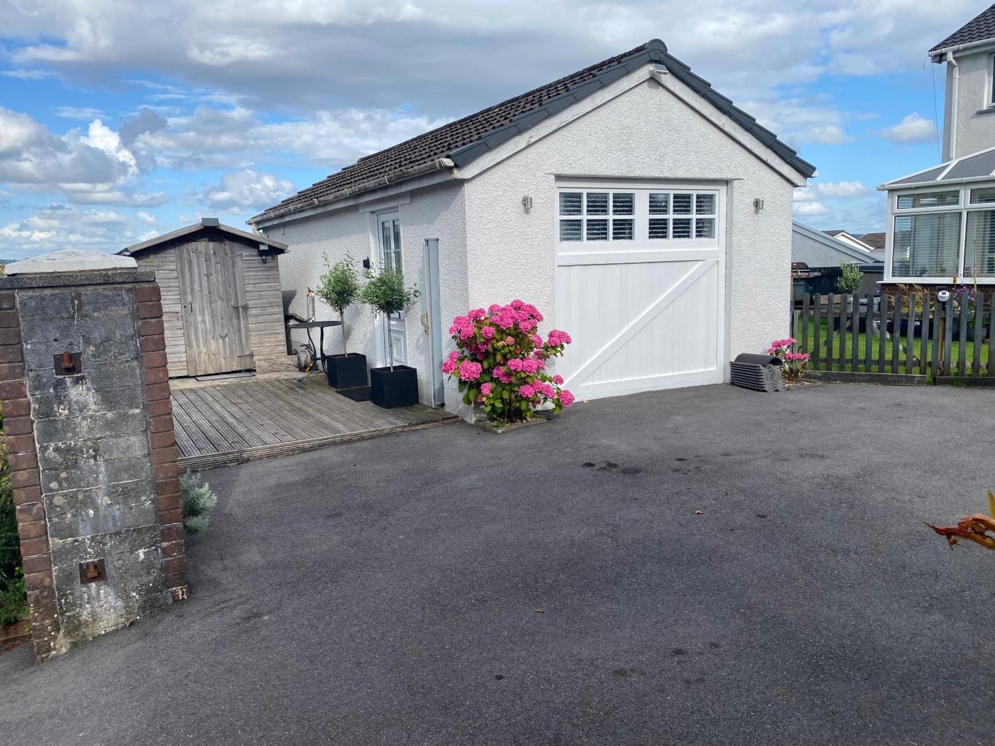 The Shed Panzió Merthyr Tydfil Kültér fotó